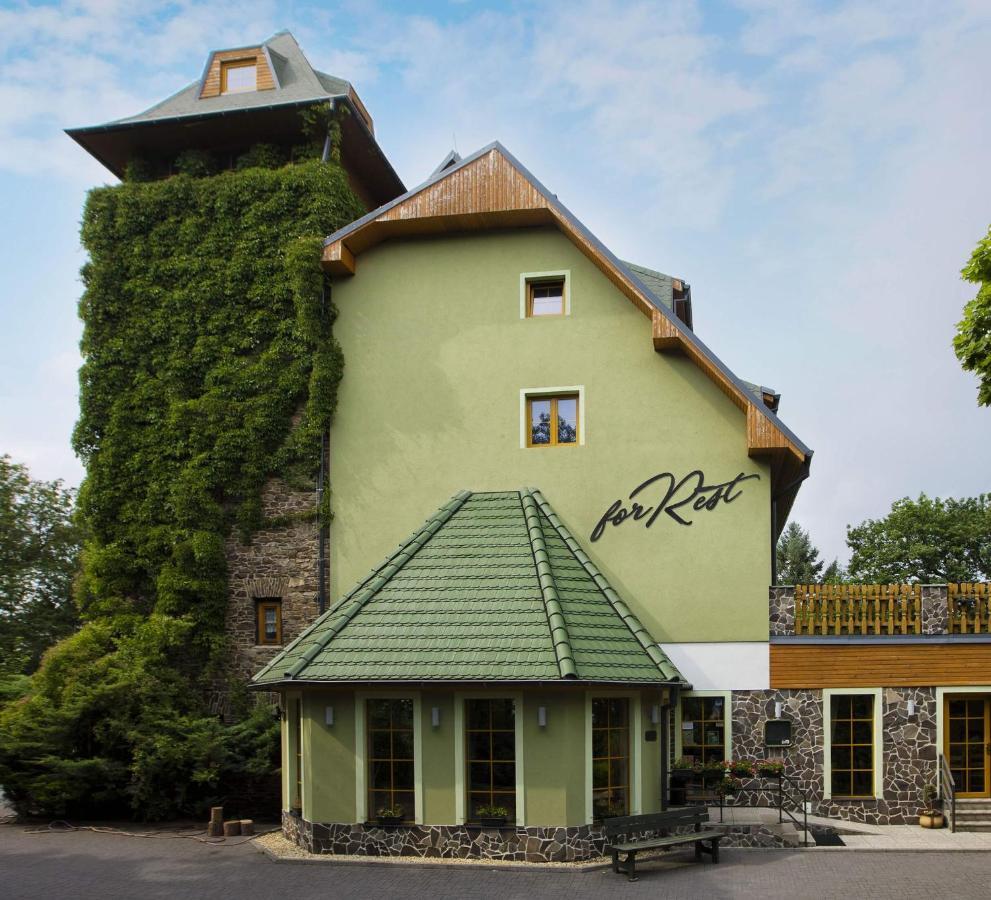 Forrest Hotel Chomutov Exterior photo